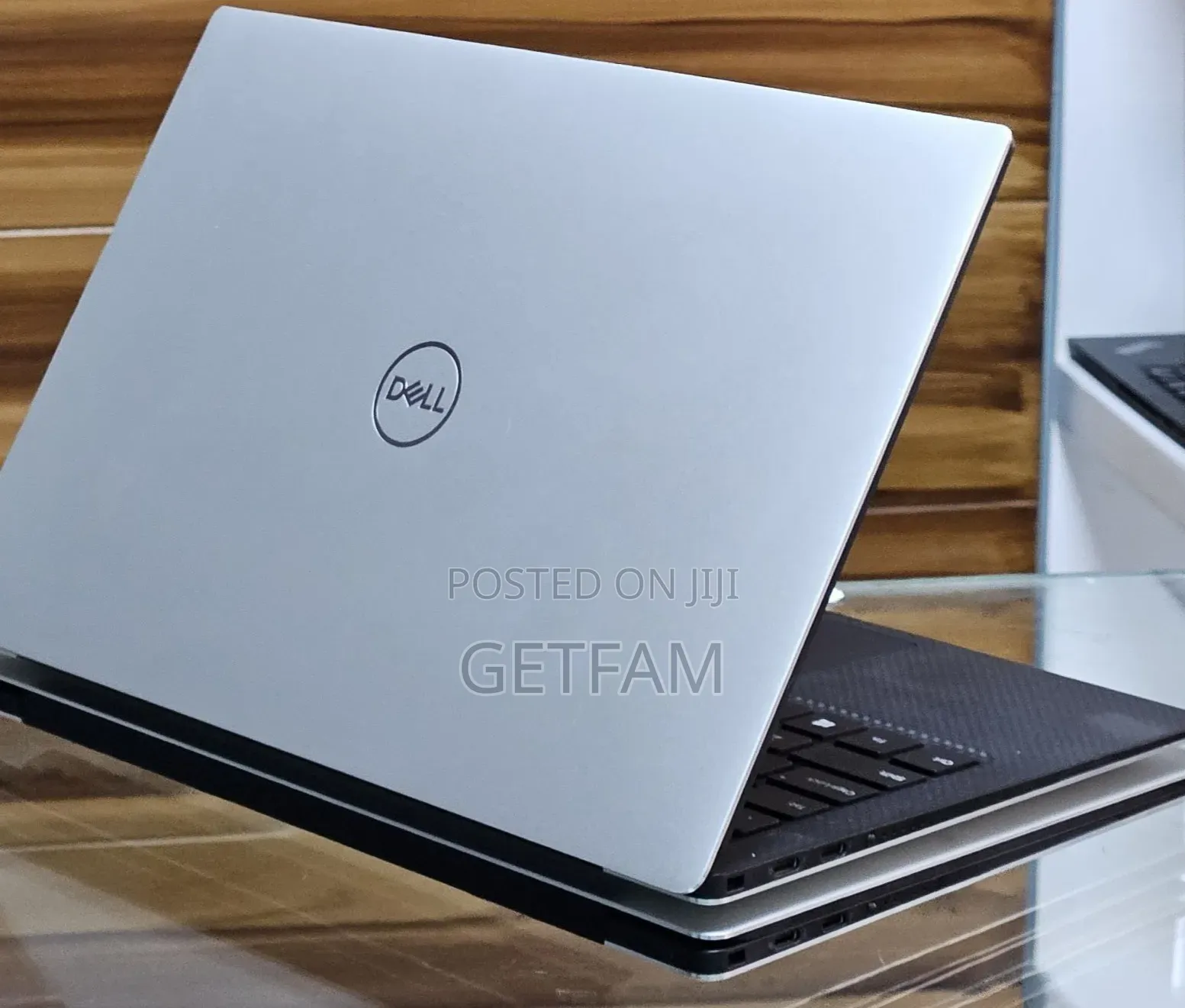 New Laptop Dell XPS 15 16GB Intel Core i7 SSD 512GB