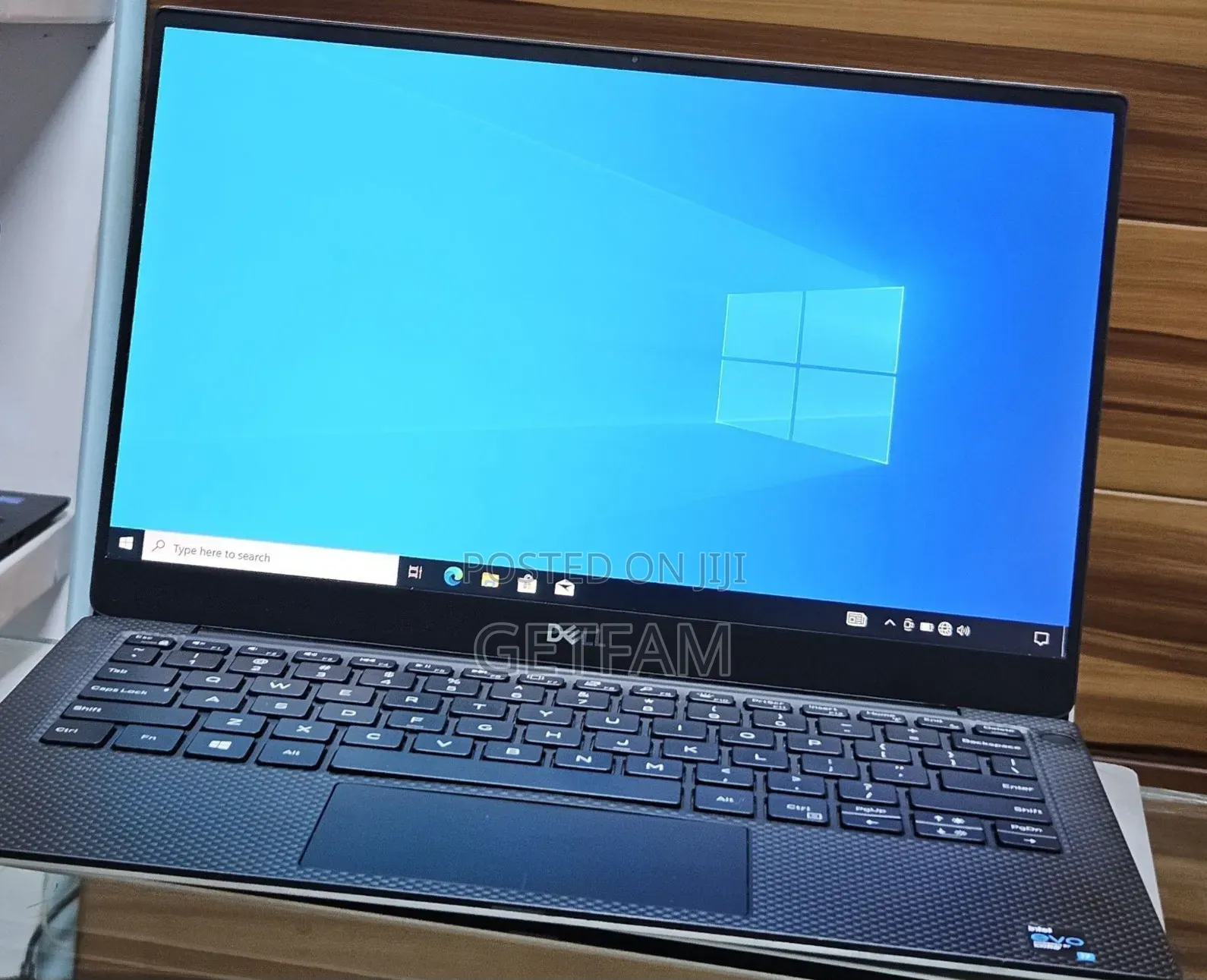 New Laptop Dell XPS 15 16GB Intel Core i7 SSD 512GB