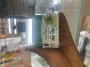 Golden Pearl Organic Clay Mask (75ml)