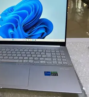 New Laptop Asus Vivobook 16 16GB Intel Core i5 SSD 512GB
