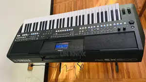 Yamaha PSR-Sx 600
