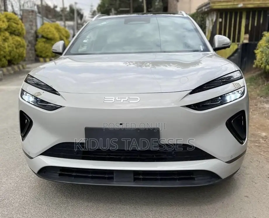 New BYD Sealion 06 EV 2025 Gray