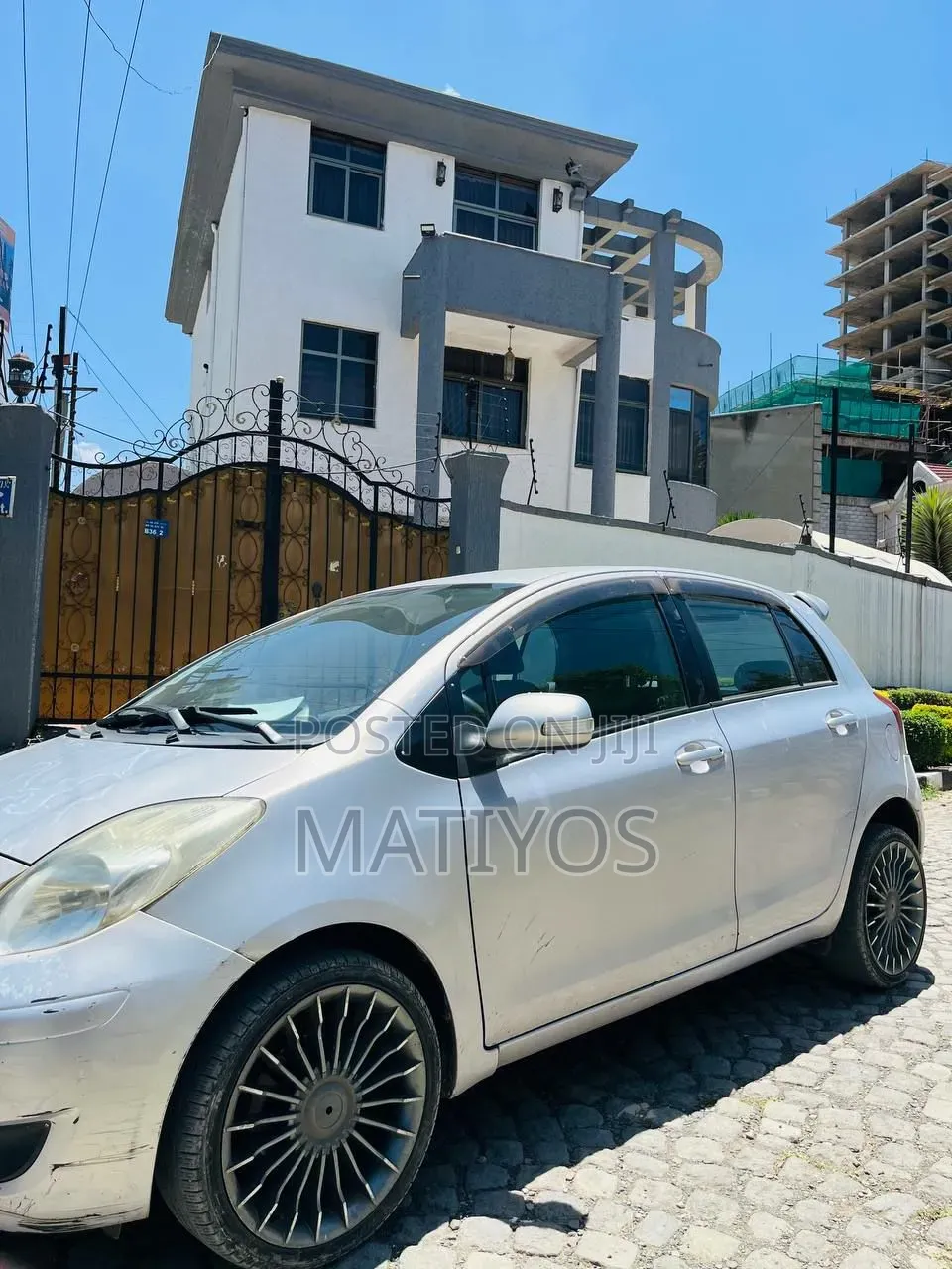 Toyota Yaris 2010 Silver