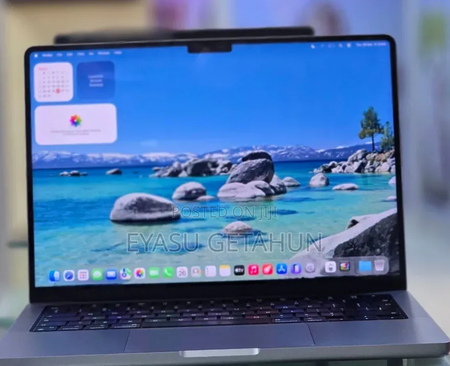 New Laptop Apple MacBook Pro M1 32GB Apple M1 Pro SSD 512GB