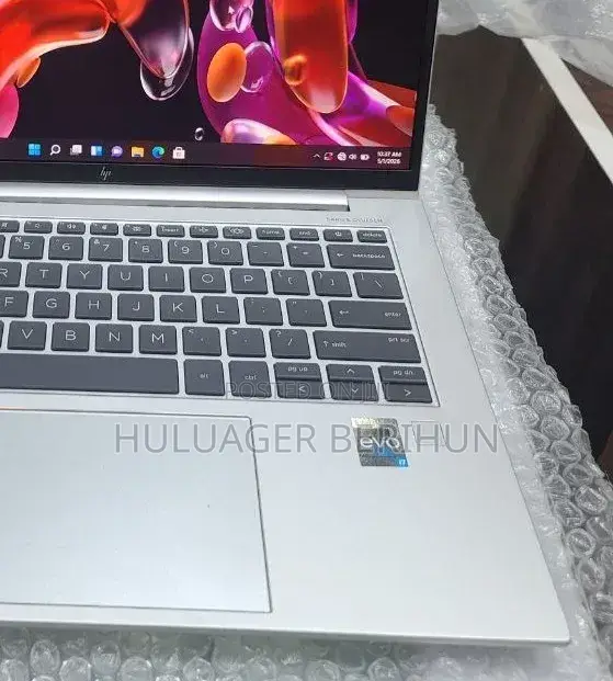 New Laptop HP EliteBook 840 G9 16GB Intel Core i7 SSD 512GB
