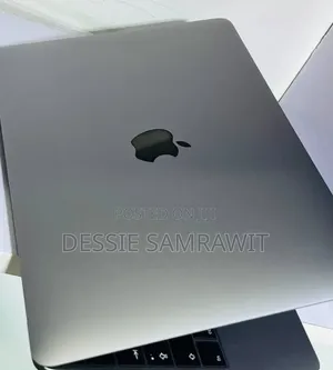 New Laptop Apple MacBook Air 2017 8GB Intel Core i5 SSD 512GB