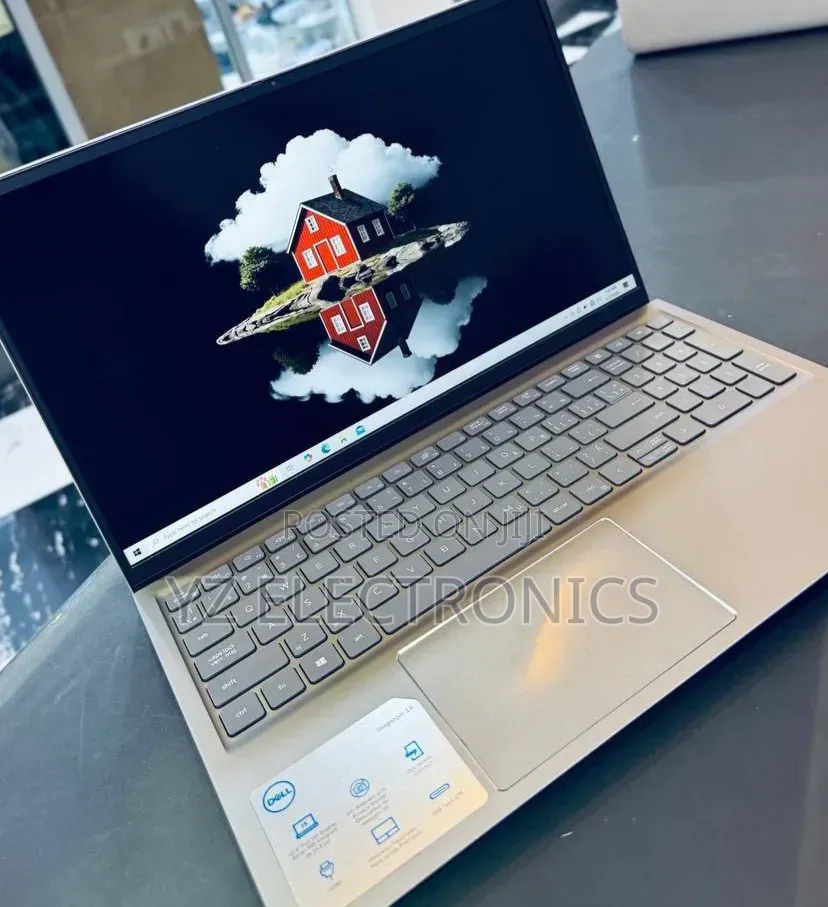 New Laptop Dell Inspiron 15 8GB Intel Core i5 SSD 512GB