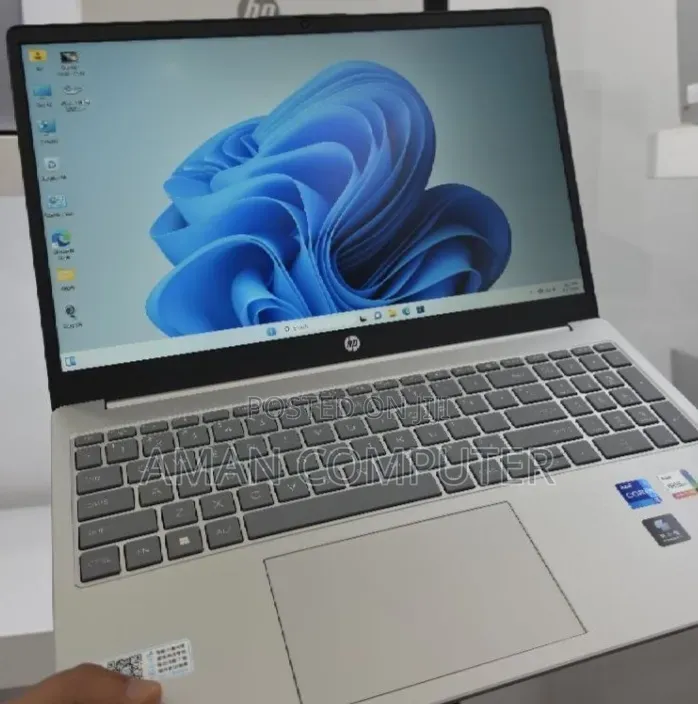 New Laptop HP Stream Notebook 16GB Intel Core i7 SSD 512GB