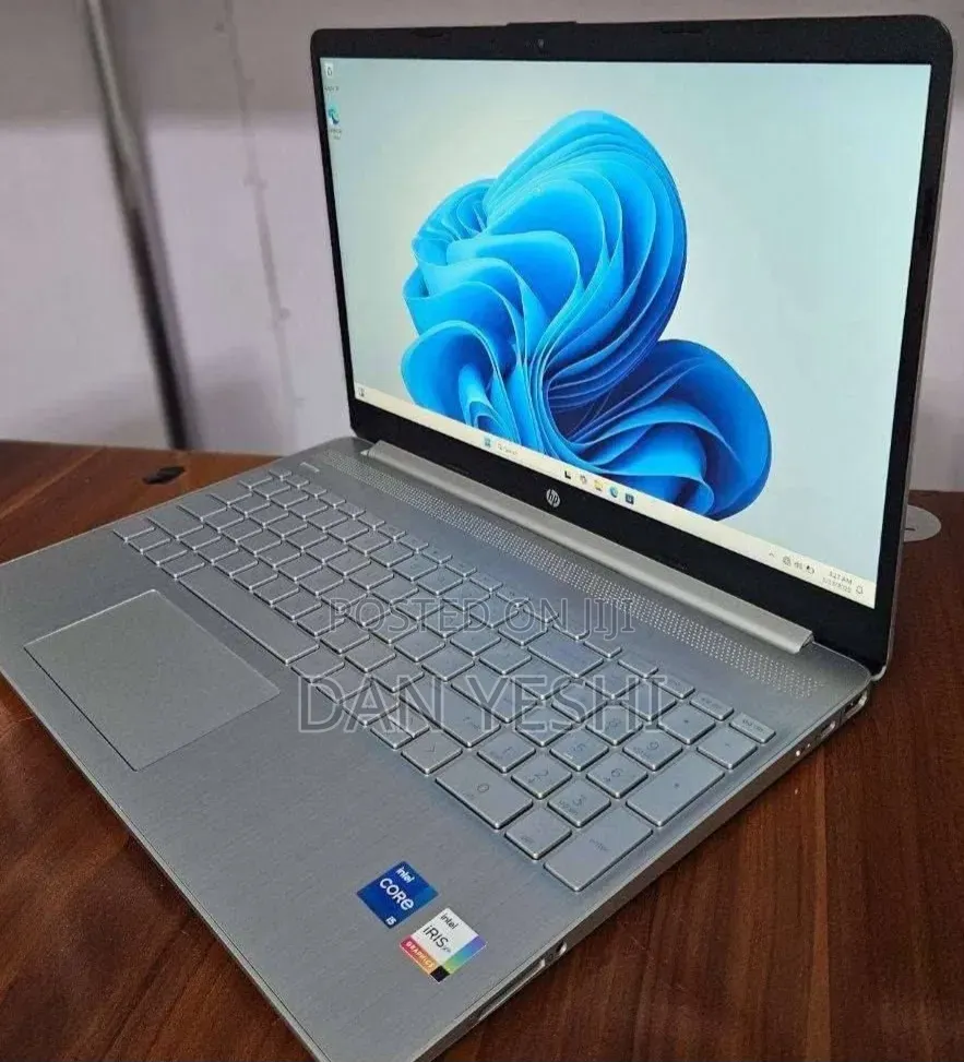 New Laptop HP Stream Notebook 8GB Intel Core i5 SSD 256GB