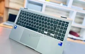 New Laptop Samsung NP-X360 16GB Intel Core Ultra 5 SSD 512GB