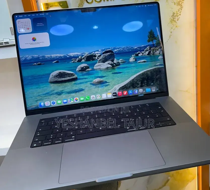 New Laptop Apple MacBook Pro M1 16GB Apple M1 Pro SSD 512GB