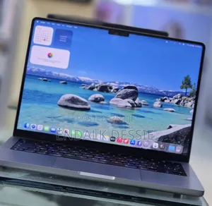 New Laptop Apple MacBook Pro M1 32GB Apple M1 Max SSD 512GB