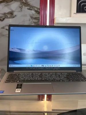 New Laptop Lenovo IdeaPad 1 4GB Intel Core i5 SSD 256GB