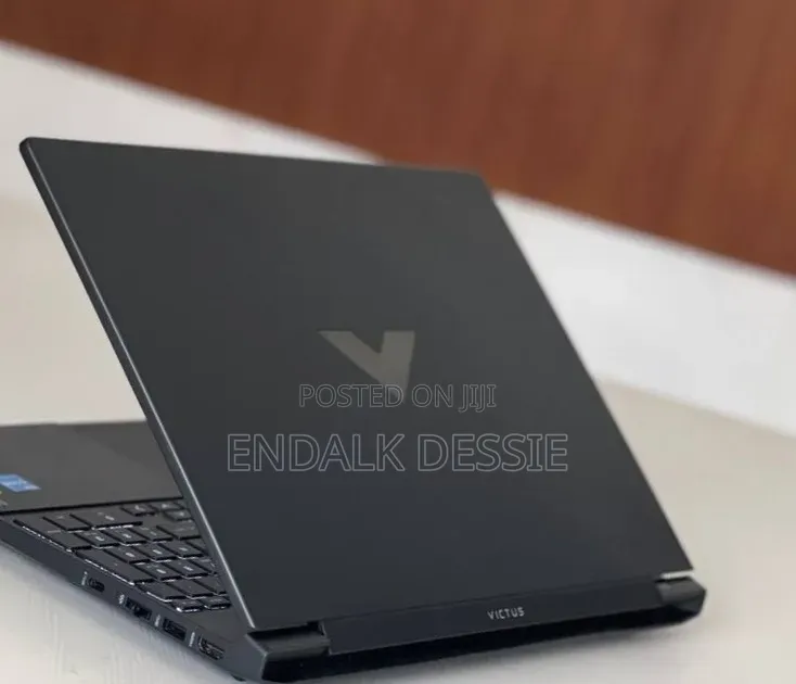 New Laptop HP Victus 15 16GB Intel Core i5 SSD 512GB