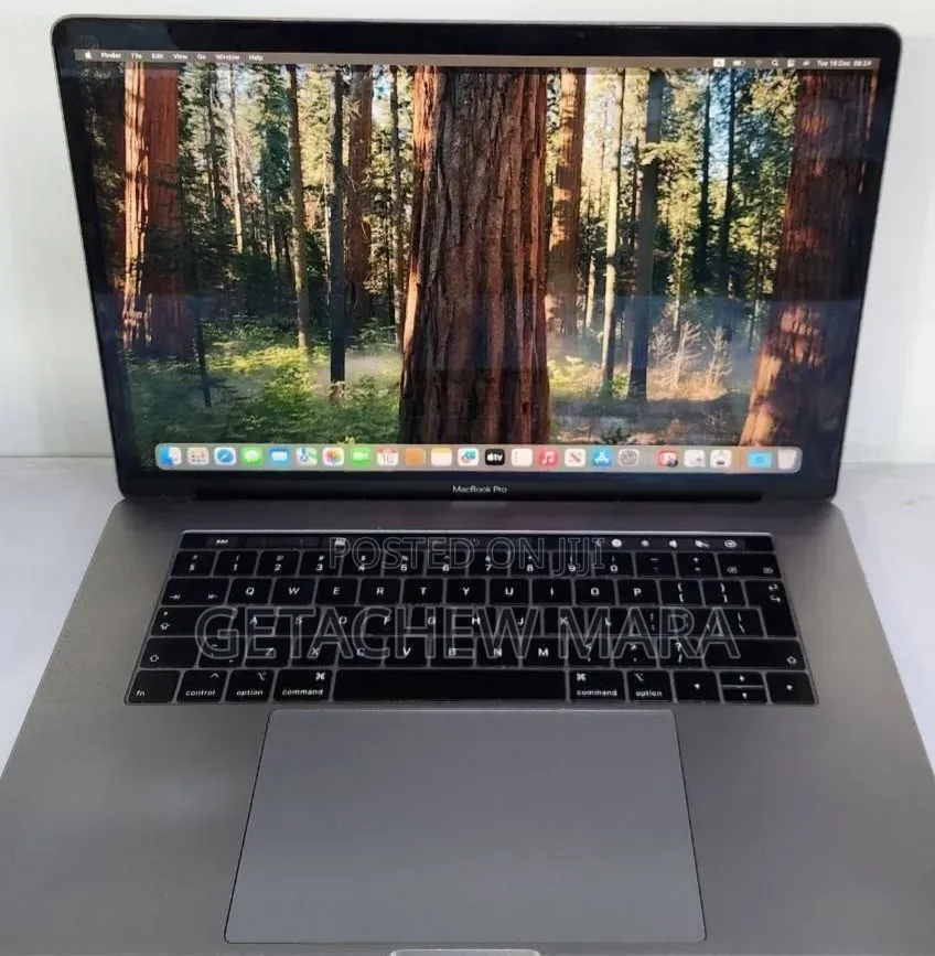 New Laptop Apple MacBook Pro 2019 16GB Intel Core i9 SSD 512GB