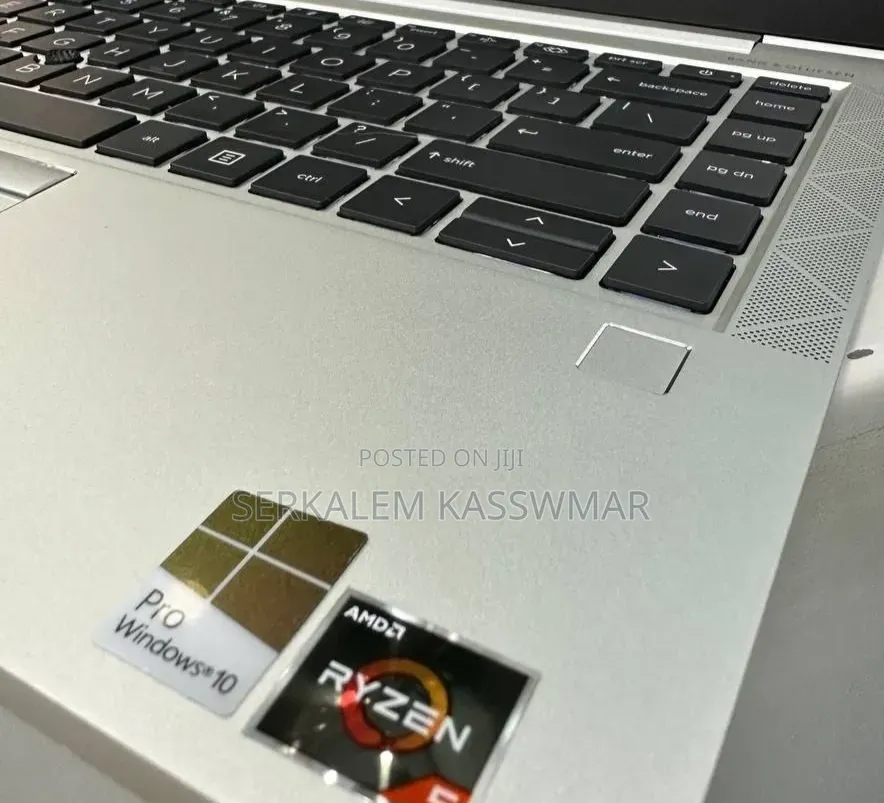 New Laptop HP EliteBook 845 G8 16GB AMD Ryzen 5 SSD 512GB