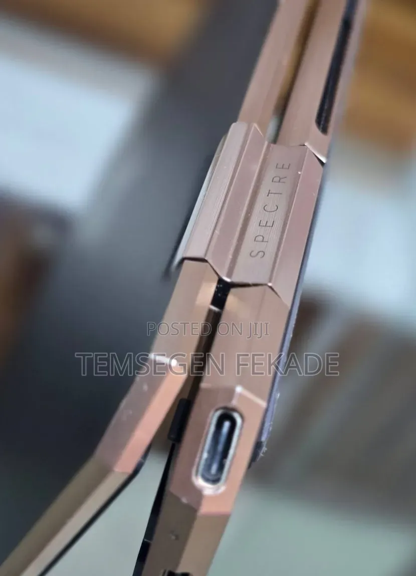 New Laptop HP Spectre X360 16GB Intel Core i7 SSD 1T