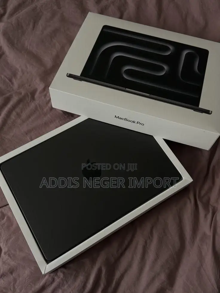 New Laptop Apple MacBook Pro 2025 M5 14-inch 16GB Apple M5 SSD 512GB