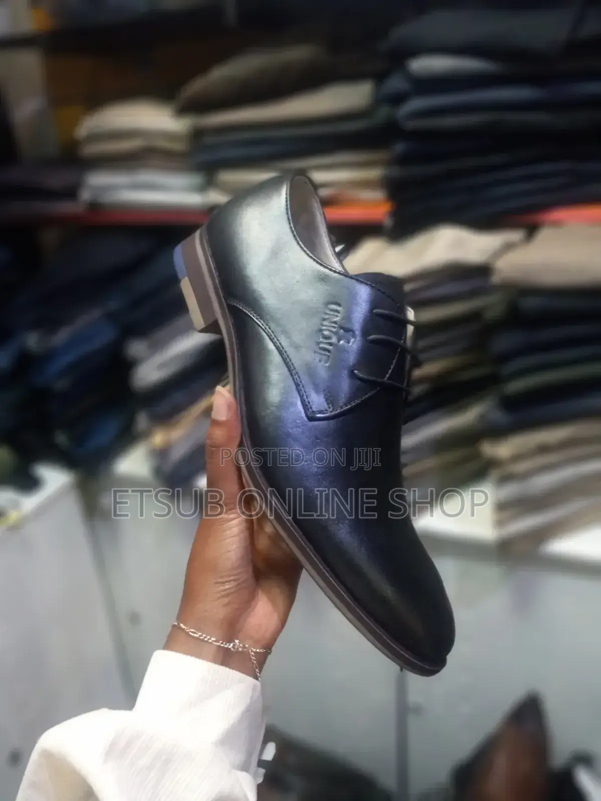 Unique Leather Flat Shoes