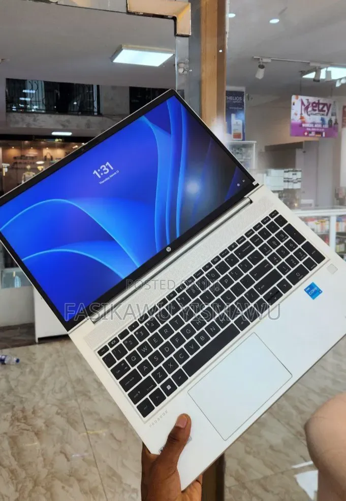 New Laptop HP ProBook 450 16GB Intel Core i5 SSD 512GB