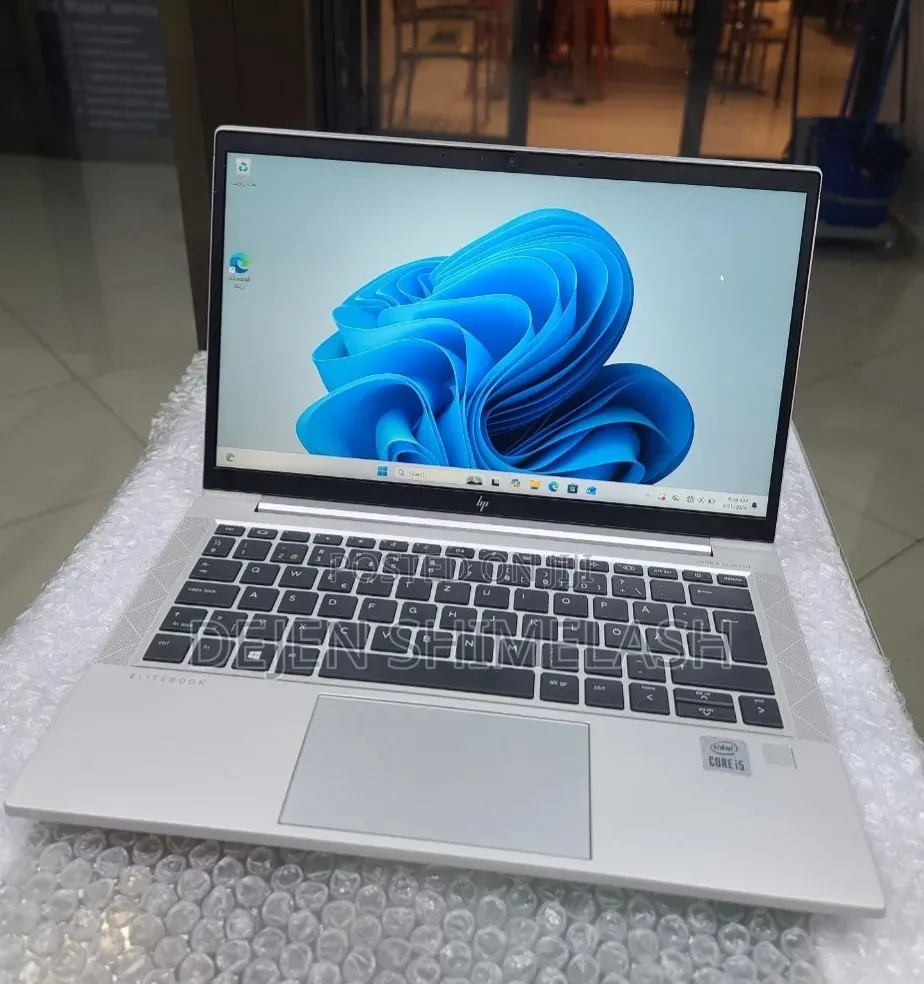 New Laptop HP Pavilion 15 8GB Intel Core i5 SSD 512GB