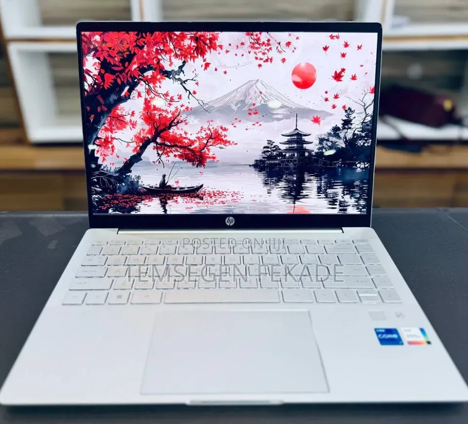 New Laptop HP Pavilion 14 16GB Intel Core i7 SSD 512GB