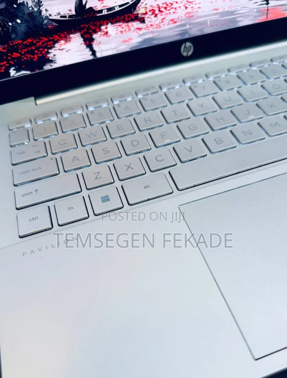 New Laptop HP Pavilion 14 16GB Intel Core i7 SSD 512GB