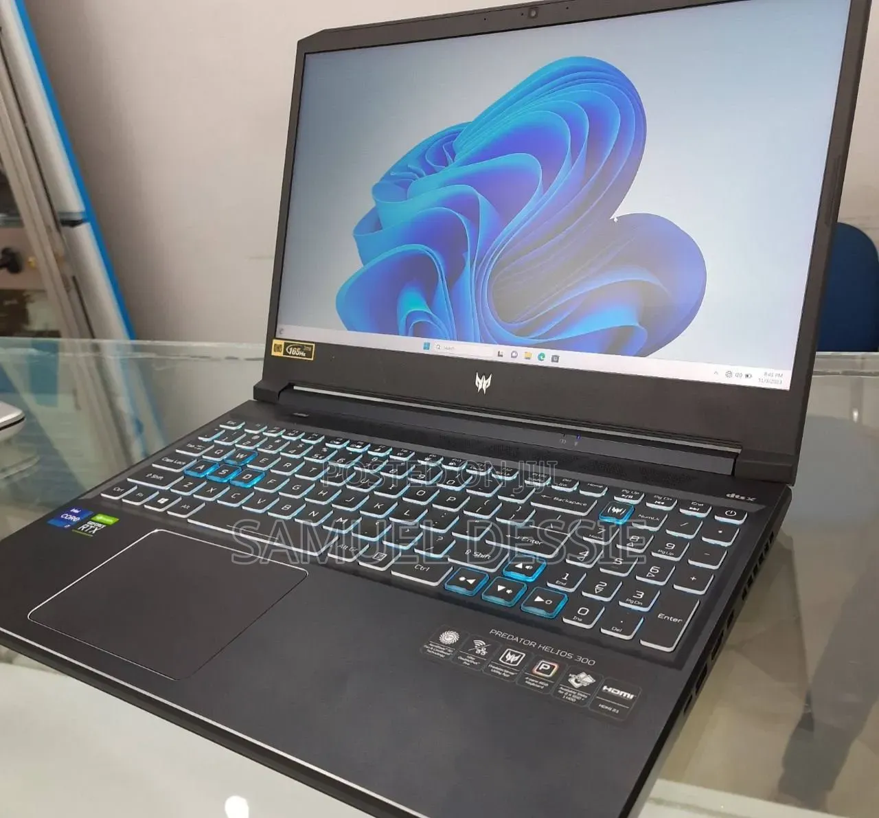 New Laptop Acer Predator Helios 300 16GB Intel Core i7 SSD 512GB