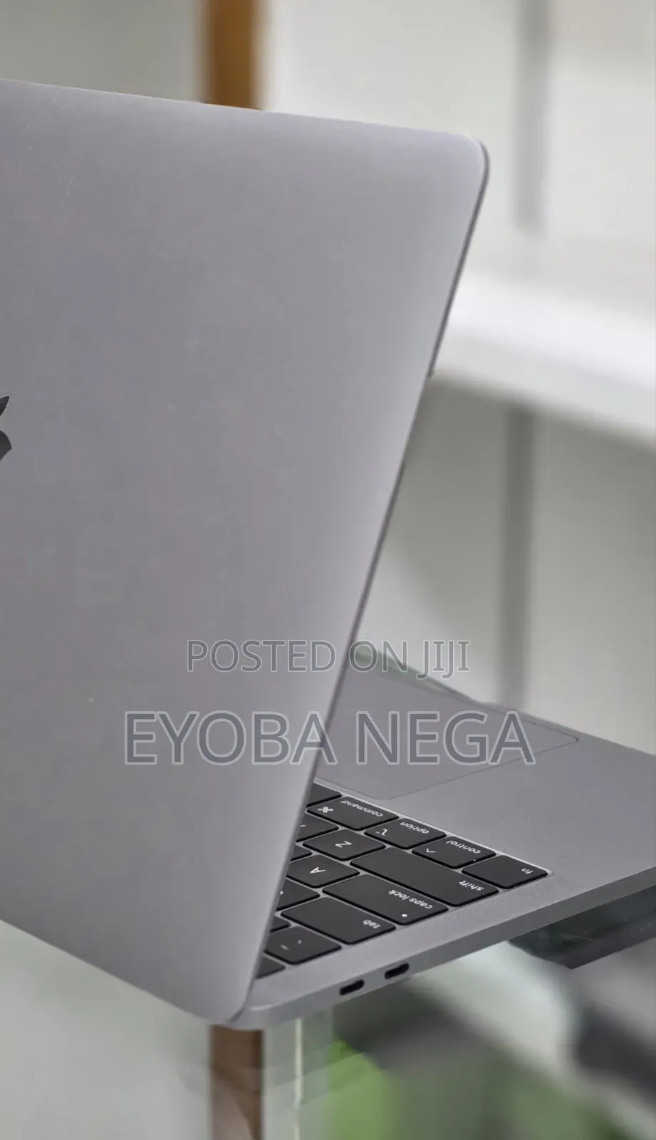Laptop Apple MacBook Pro 2019 16GB Intel Core i7 SSD 256GB