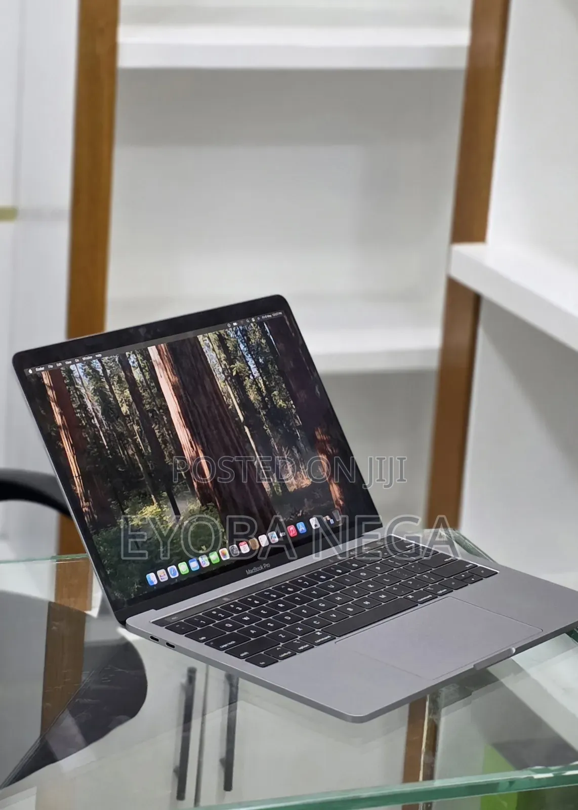 Laptop Apple MacBook Pro 2019 16GB Intel Core i7 SSD 256GB