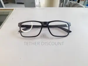 - Magentic Sunglasses Clip Optical