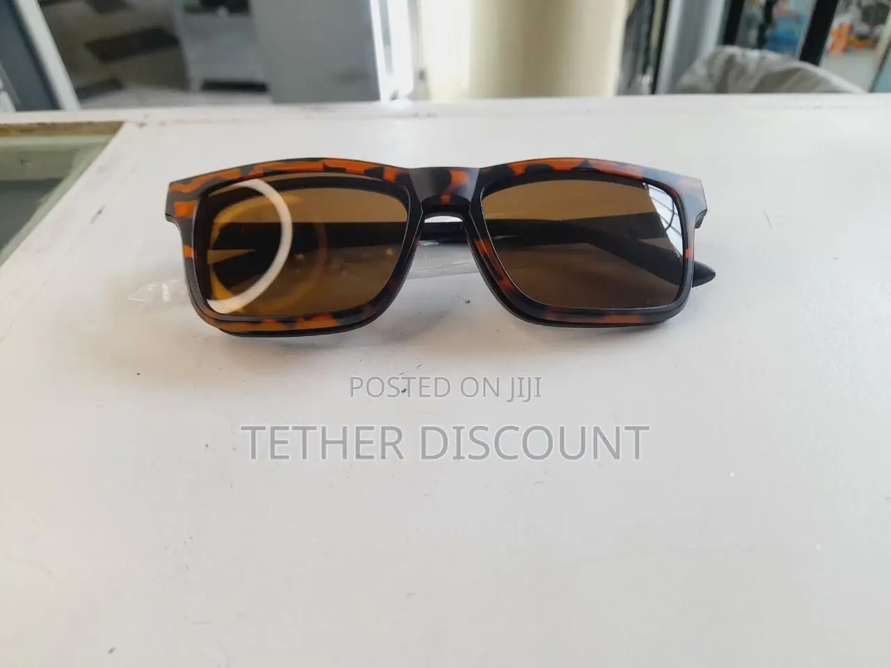 - Magentic Sunglasses Clip Optical