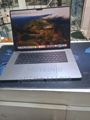New Laptop Apple MacBook Pro M1 32GB Apple M1 Pro SSD 512GB