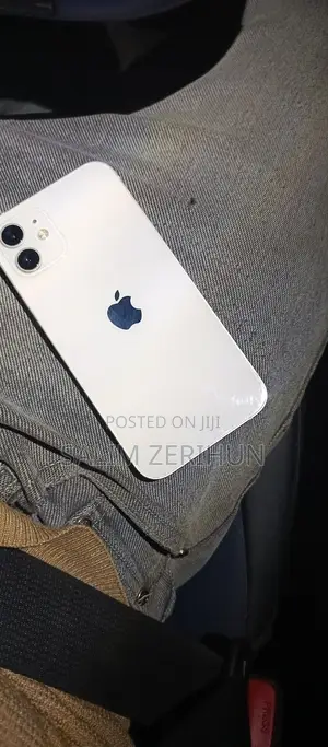 Apple iPhone 12 128 GB White