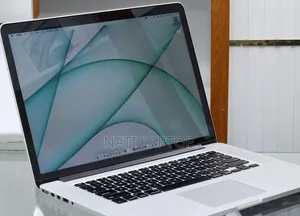 New Laptop Apple MacBook Pro 2015 16GB Intel Core i7 SSD 512GB