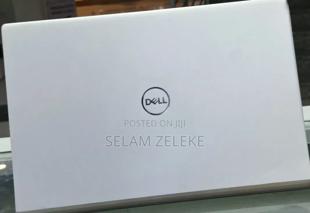 New Laptop Dell 8GB Intel Core i7 SSD 512GB