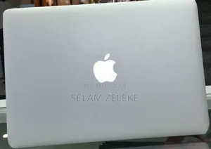New Laptop Apple MacBook 2015 8GB Intel Core i5 SSD 128GB