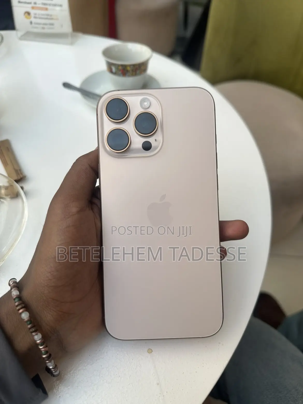Apple iPhone 16 Pro Max 256 GB Gold