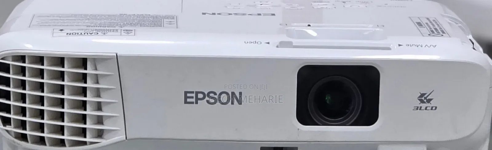 Epson Projector Model Name: Eb-S05 With Bag Hardw2