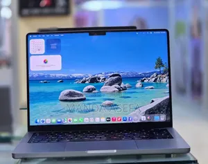 New Laptop Apple MacBook Pro M1 32GB Apple M1 Pro SSD 512GB