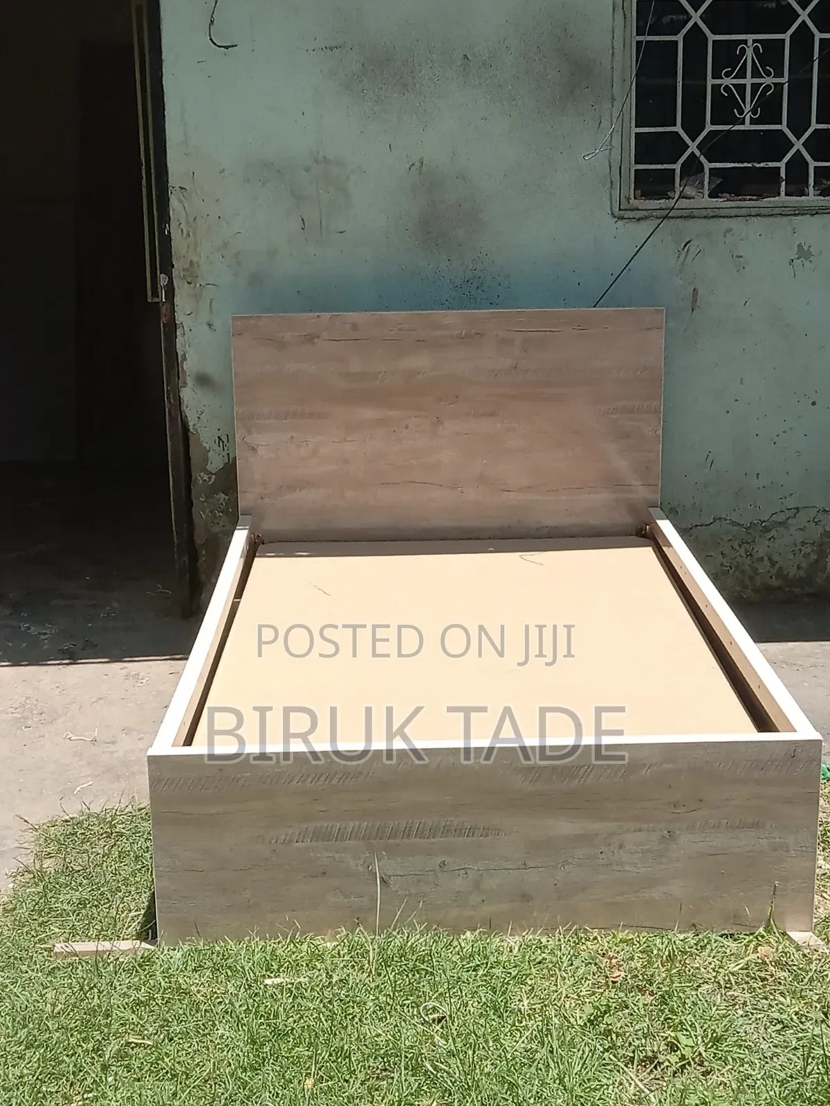 120 Cm Bed ** Free Delivery **