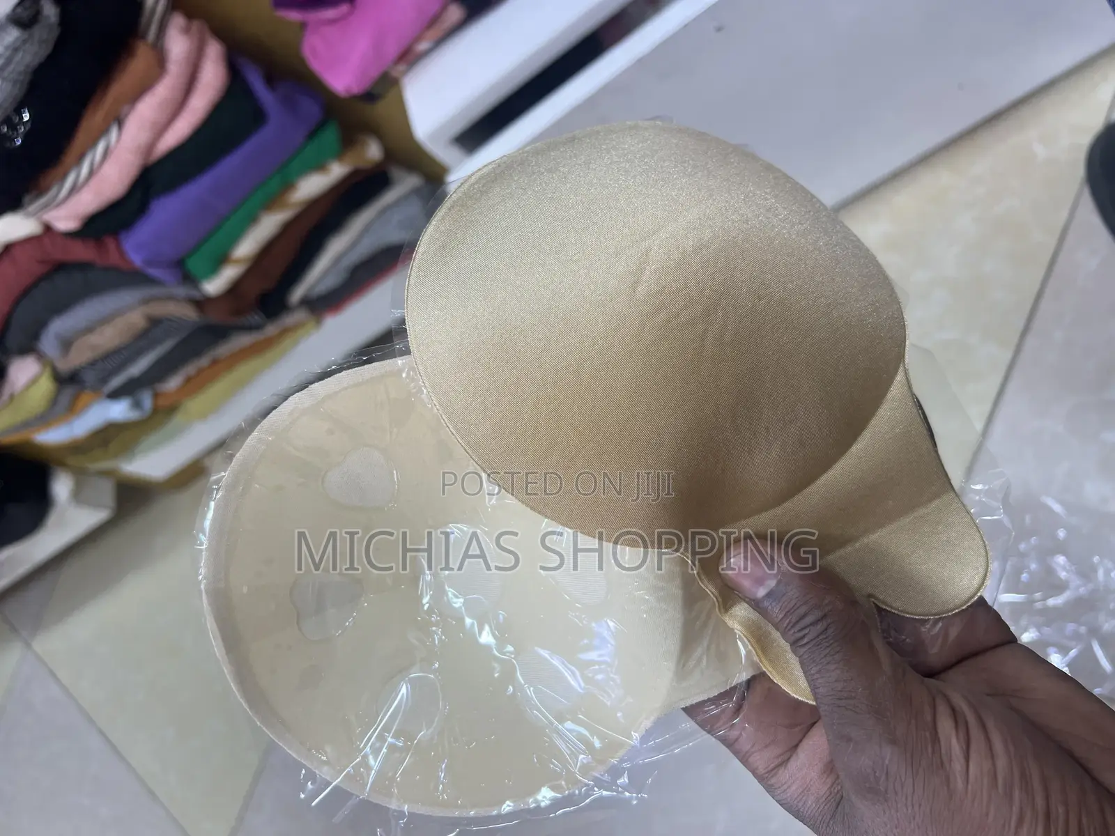 Gel Bra for Dimple Covering Purpose