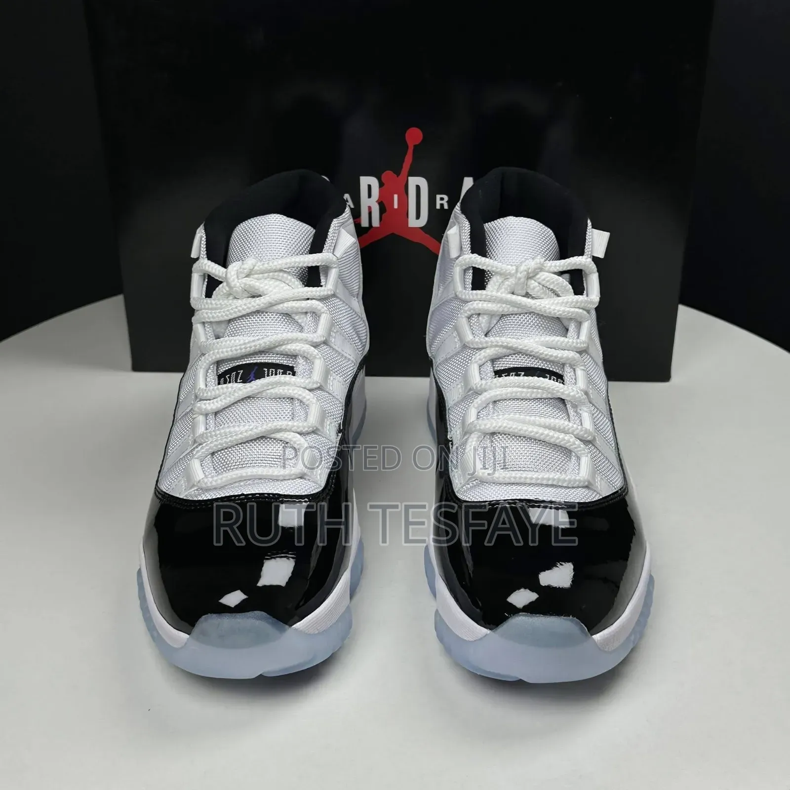 Air Jordan 11 Retro