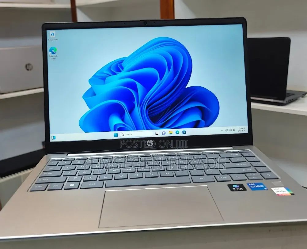 New Laptop HP Stream Notebook 16GB Intel Core i5 SSD 1T