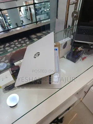 New Laptop HP OmniBook 5 14" 16GB Intel Core 7 SSD 512GB