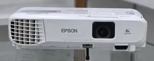 Epson S05 Projector