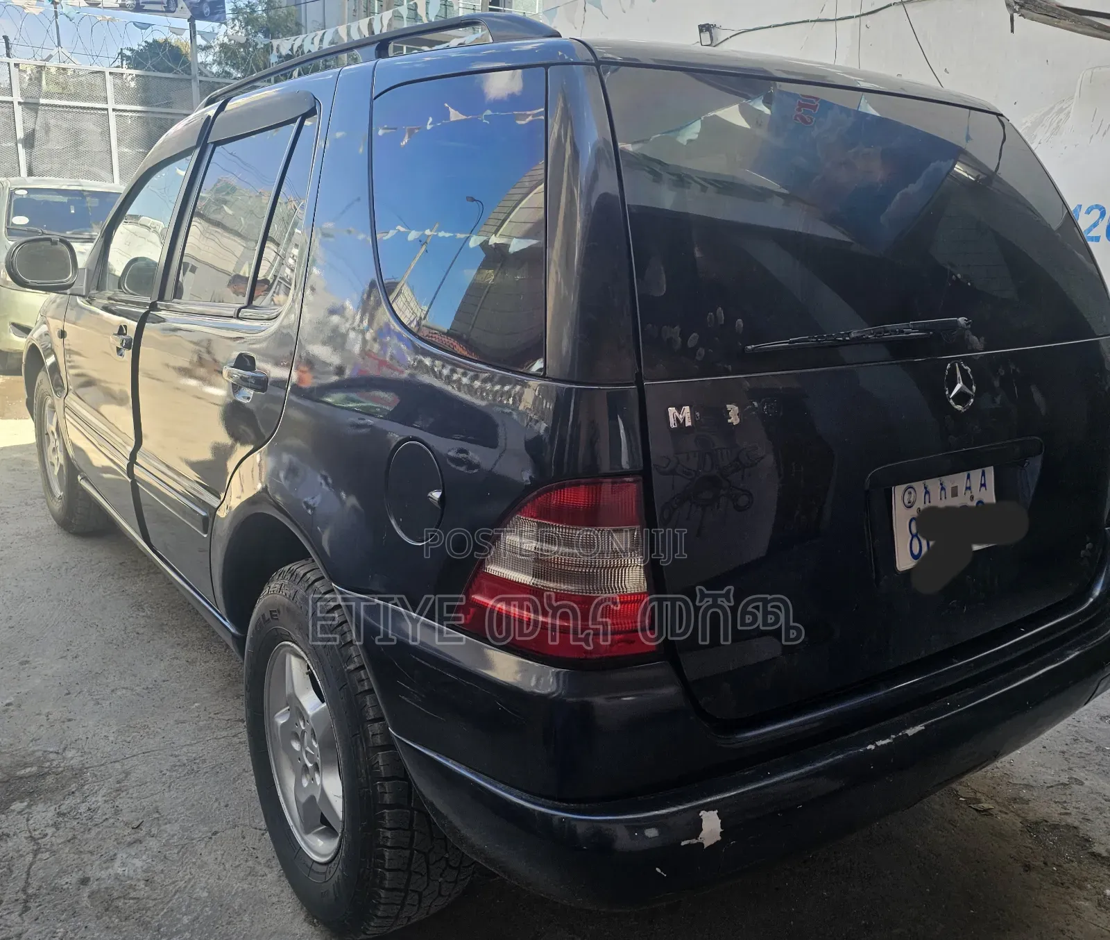 Mercedes-Benz C200 2000 Black