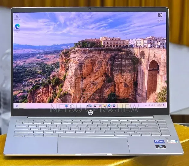 New Laptop HP Pavilion 14 16GB Intel Core i5 SSD 512GB