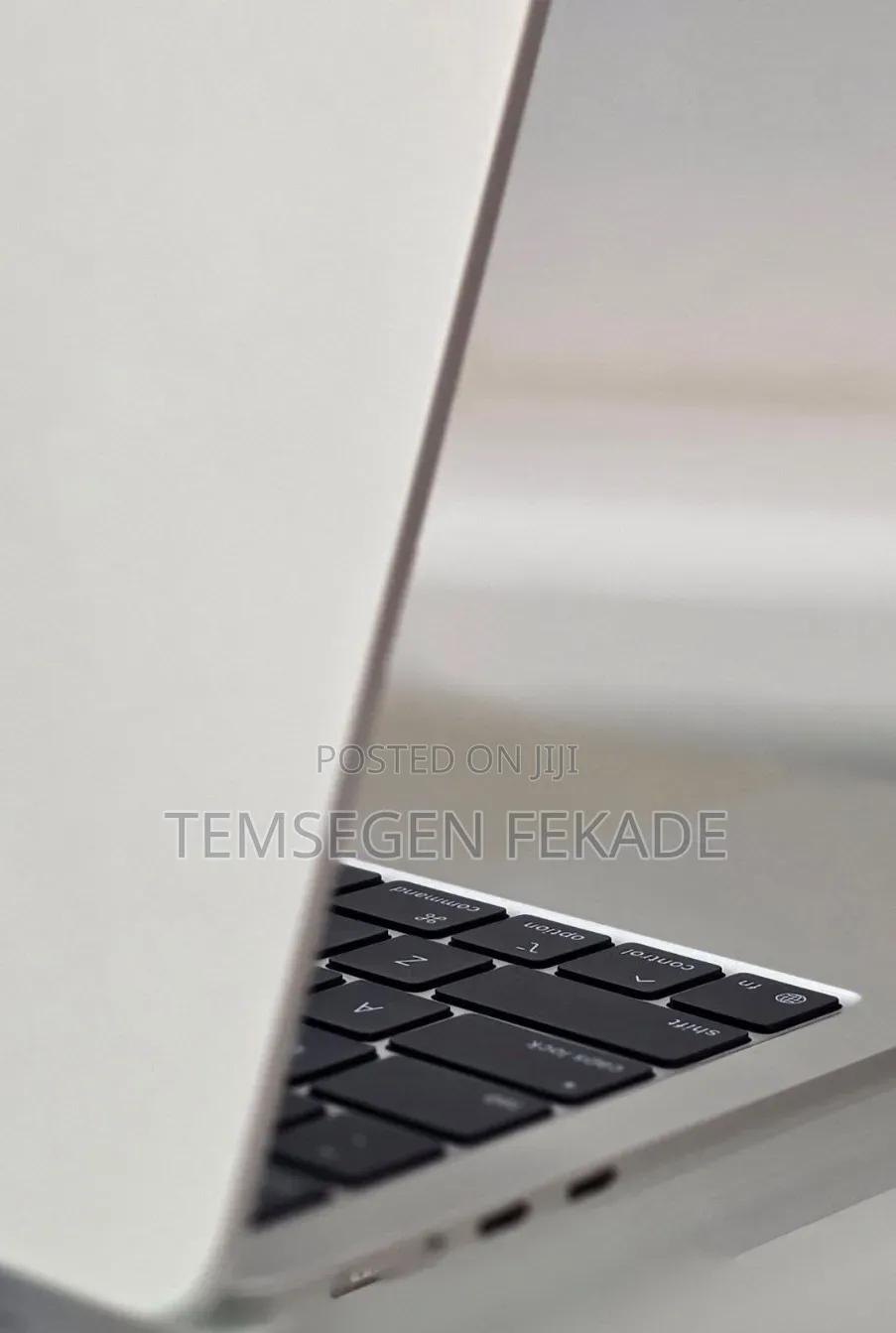 New Laptop Apple MacBook Air 2025 M4 13-inch 16GB Apple M4 SSD 256GB