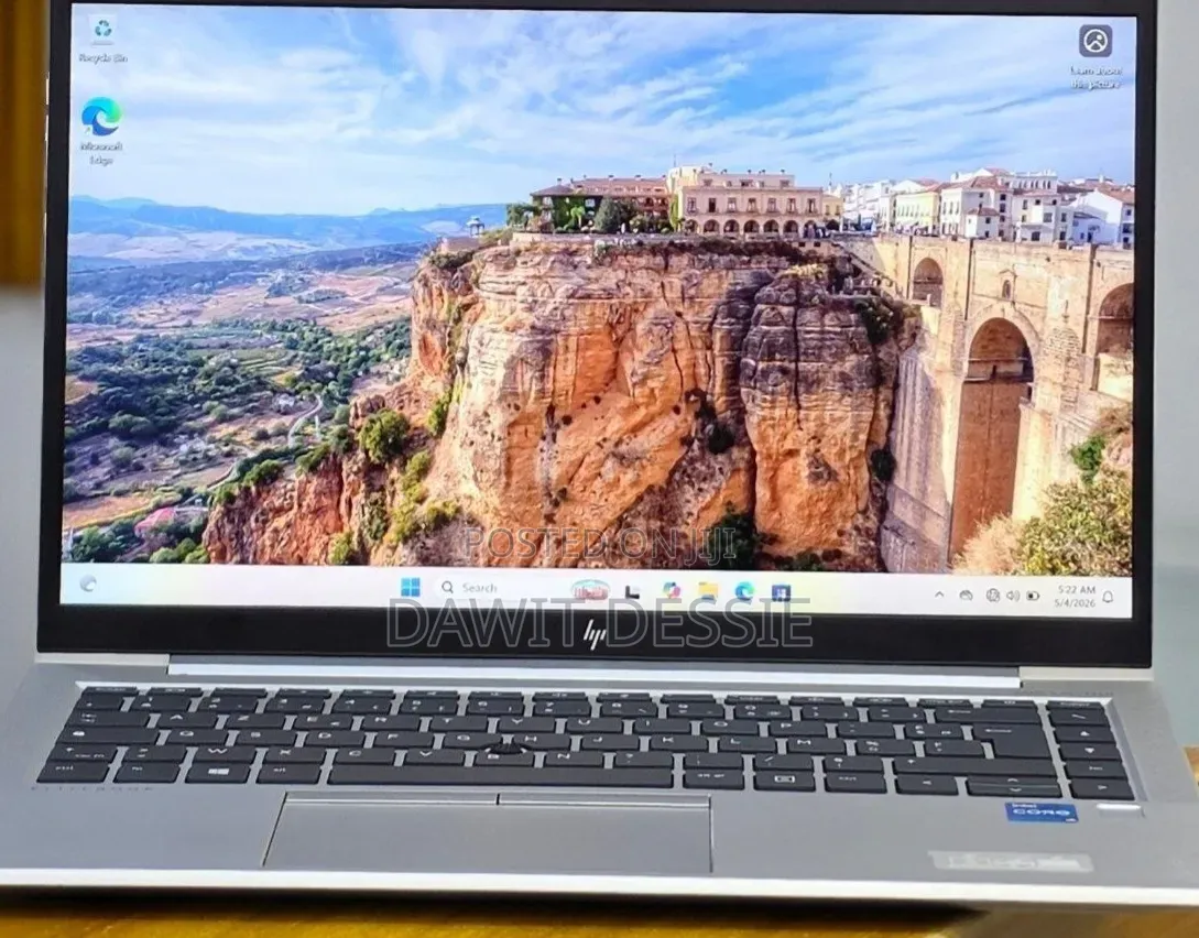 New Laptop HP EliteBook 840 G8 16GB Intel Core i5 SSD 512GB